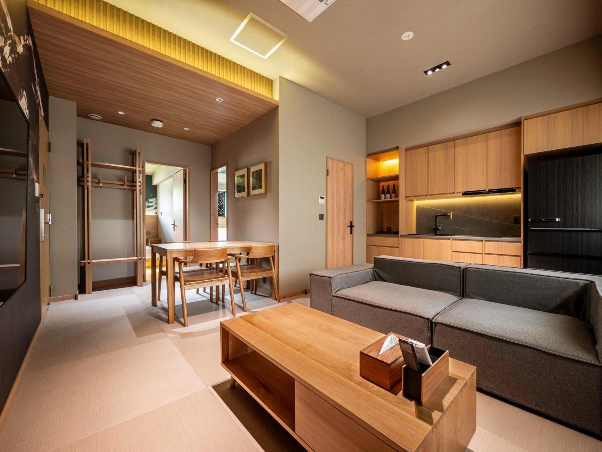 Ski Inn Hakuba, Iwatake 外观 照片